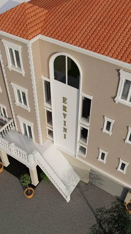 Fasadë ndërtese e punuar me materiale Knauf